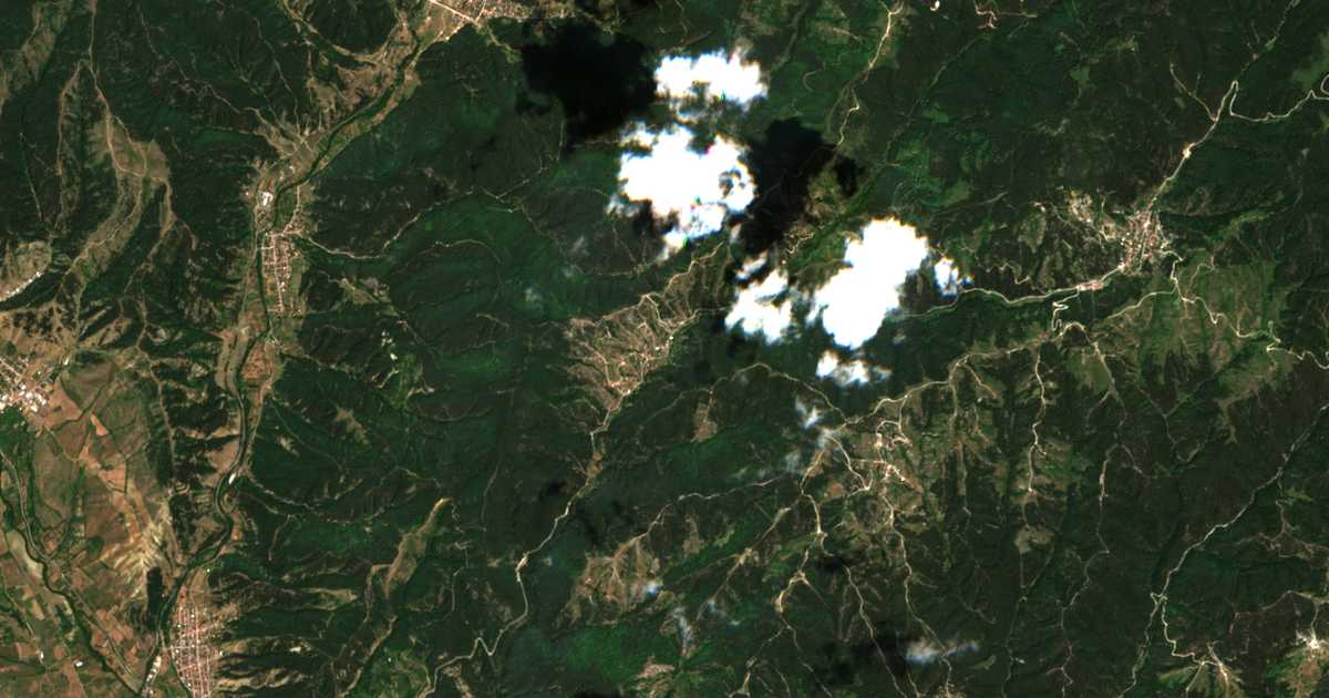 Mapa por satélite de Ljutovo