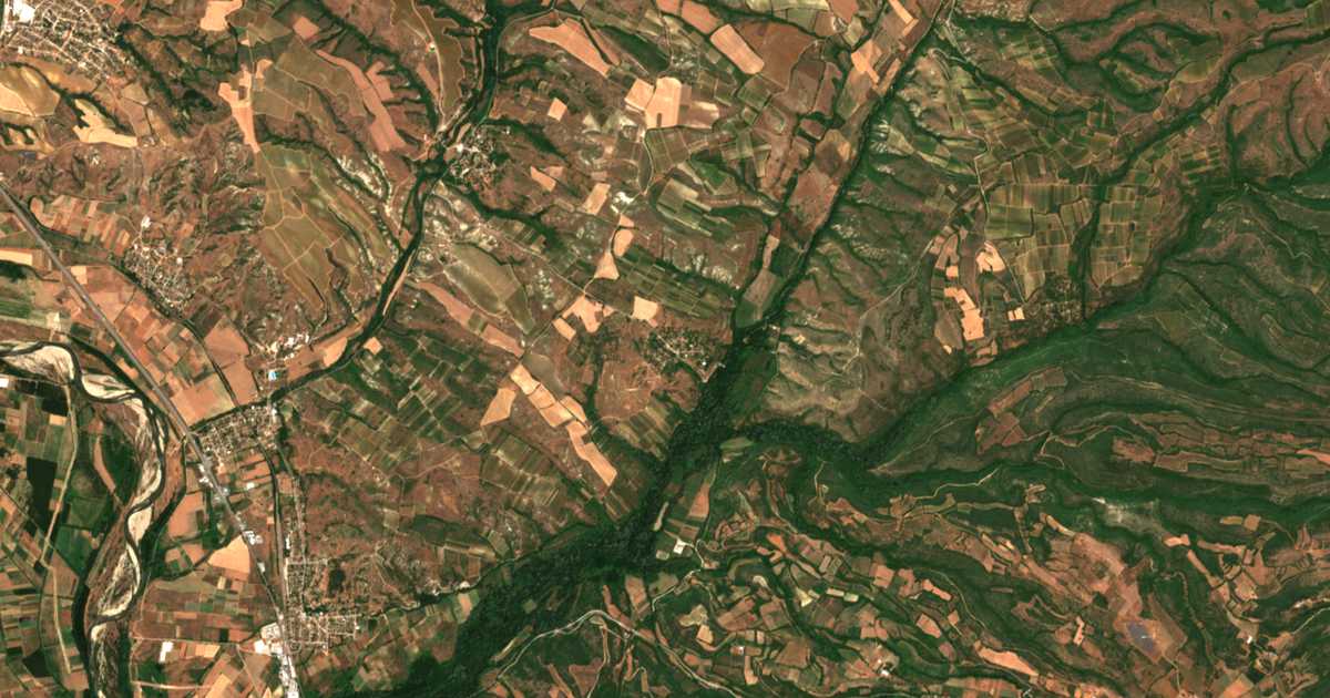 Mapa por satélite de Novo Hodžovo
