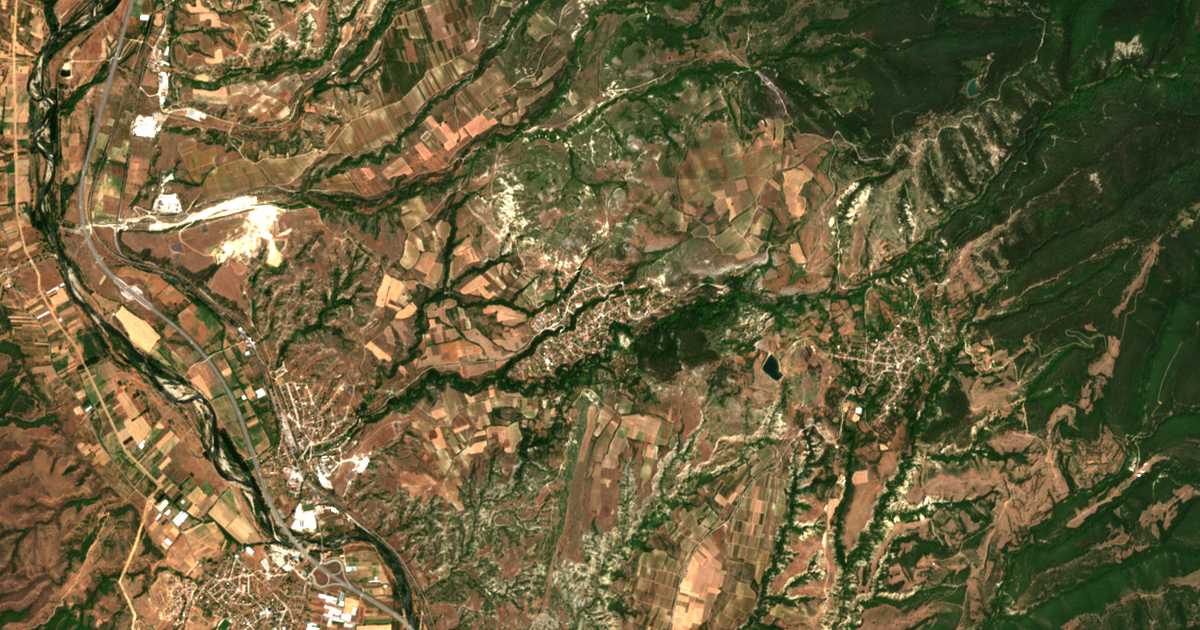 Mapa por satélite de Ilindenci