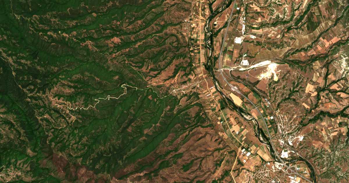 Mapa por satélite de Kamenica