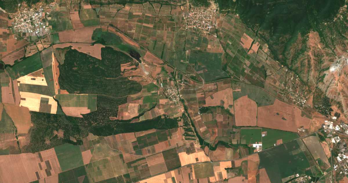 Mapa por satélite de Poljanovo