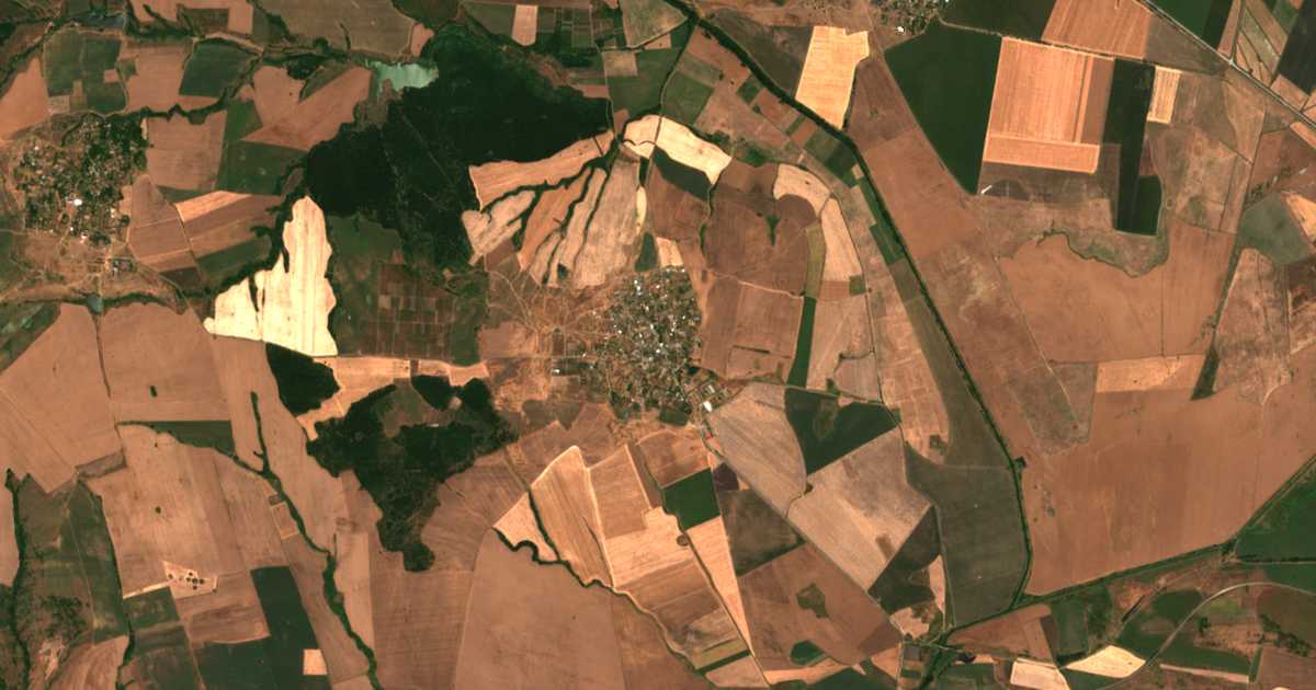 Mapa por satélite de Iskra