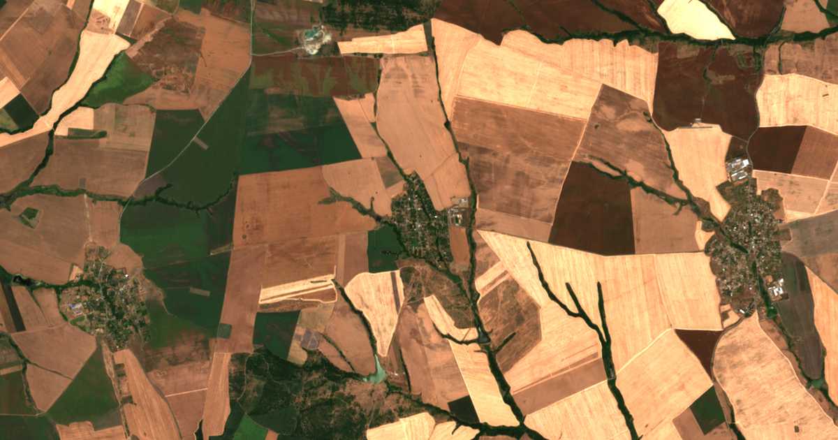 Mapa por satélite de Smolnik