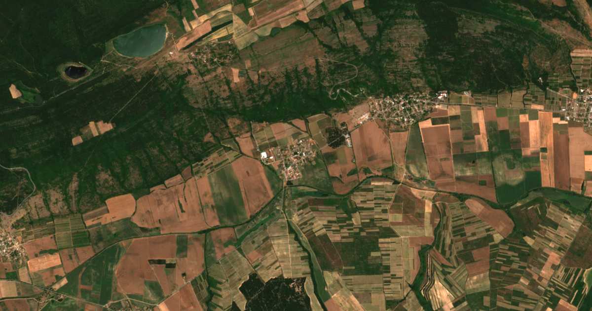 Mapa por satélite de Čubra