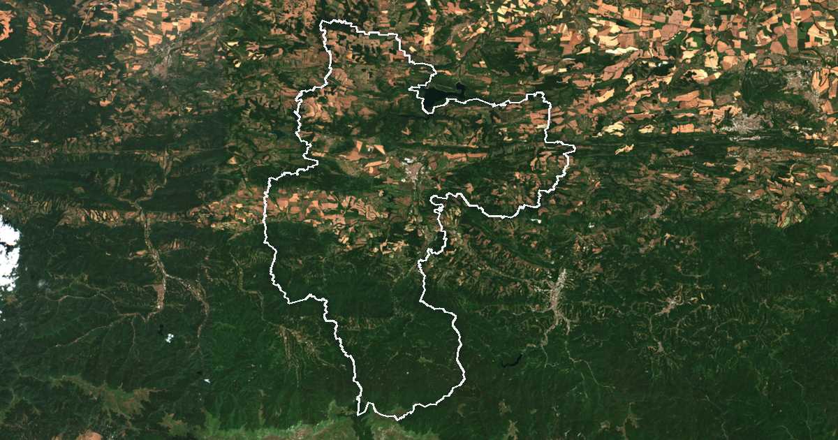 Imagen de satélite con el límite trazado: Sevlievo