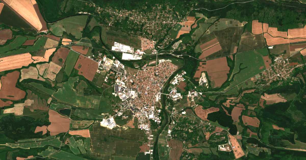 Mapa por satélite de Sevlievo