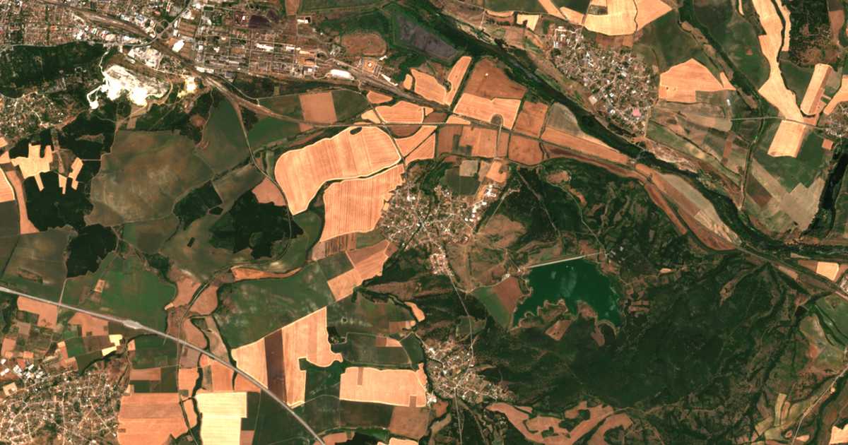 Mapa por satélite de Černogorovo