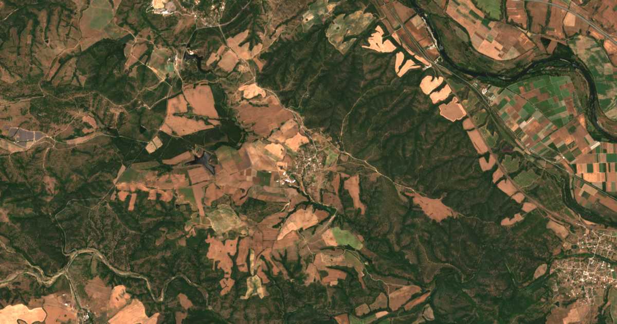 Mapa por satélite de Nadežden