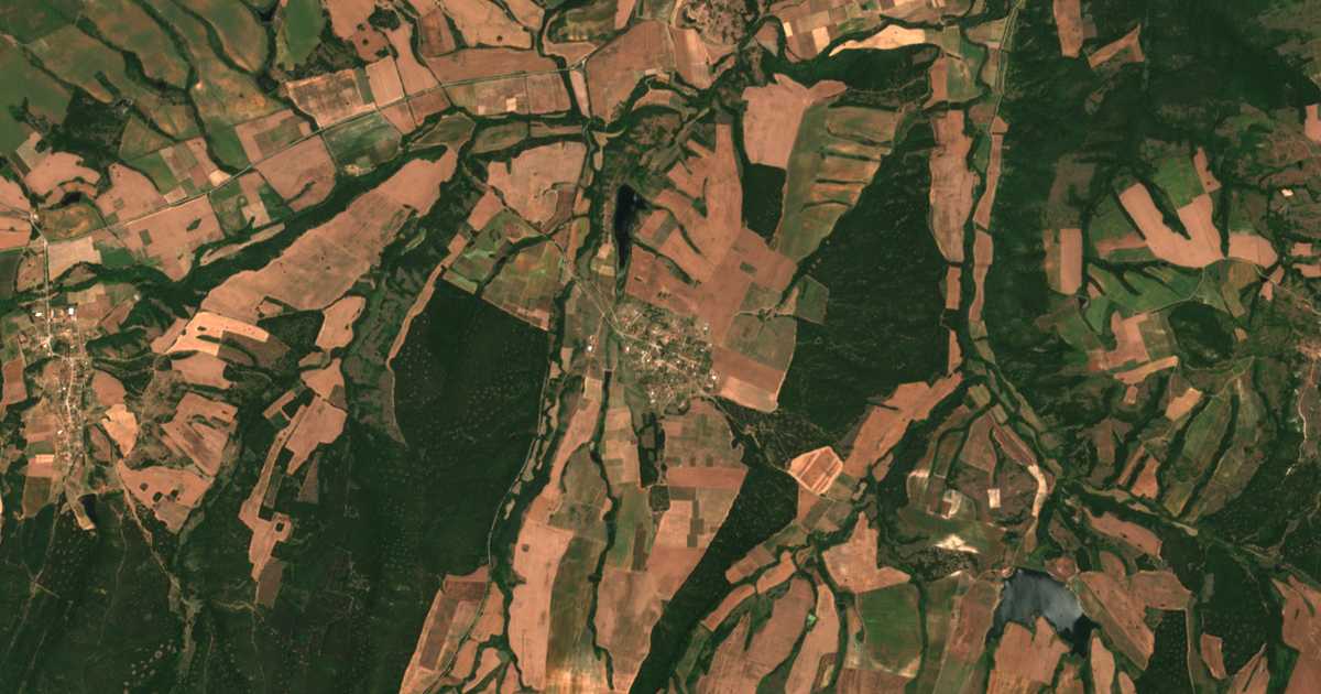Mapa por satélite de Smirnenci