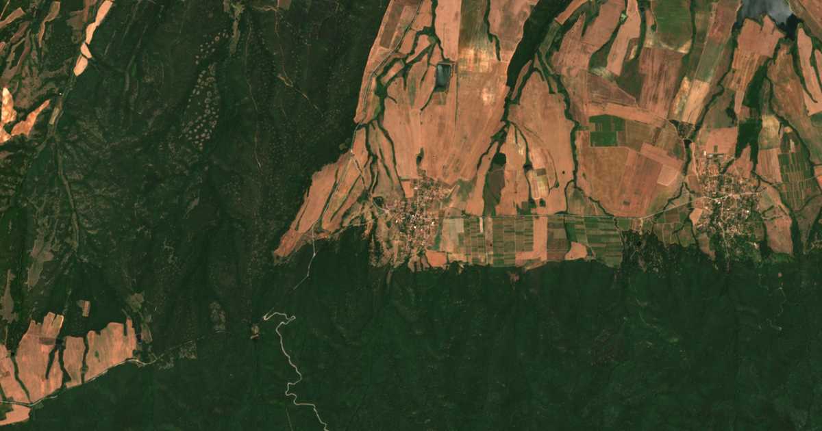 Mapa por satélite de Vǎrbovo