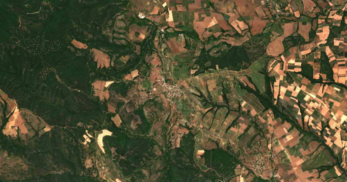 Mapa por satélite de Svirači