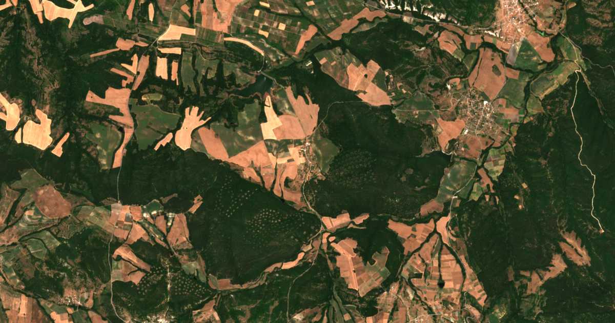 Mapa por satélite de Kladenec
