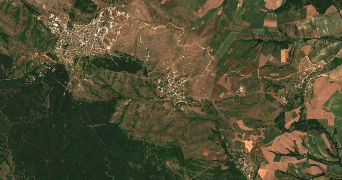 Mapa por satélite de Orešnik