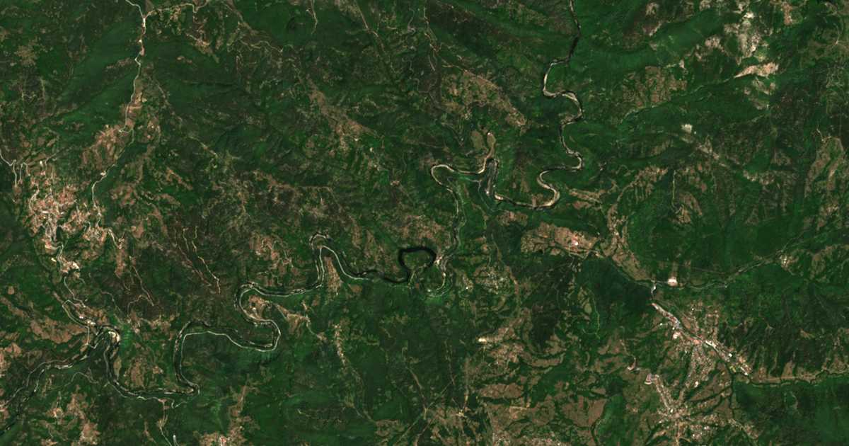 Mapa por satélite de Paspal