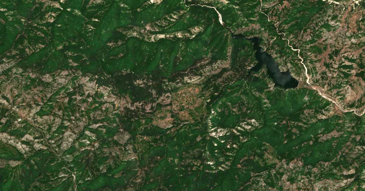 Mapa por satélite de Bezvodno