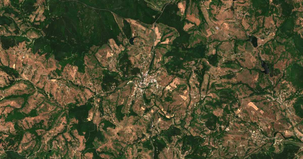 Mapa por satélite de Srednevo