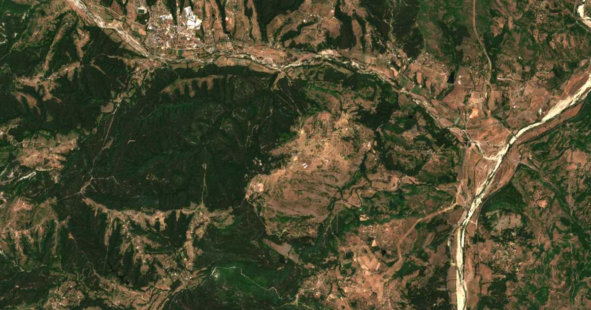 Mapa por satélite de Dušinkovo