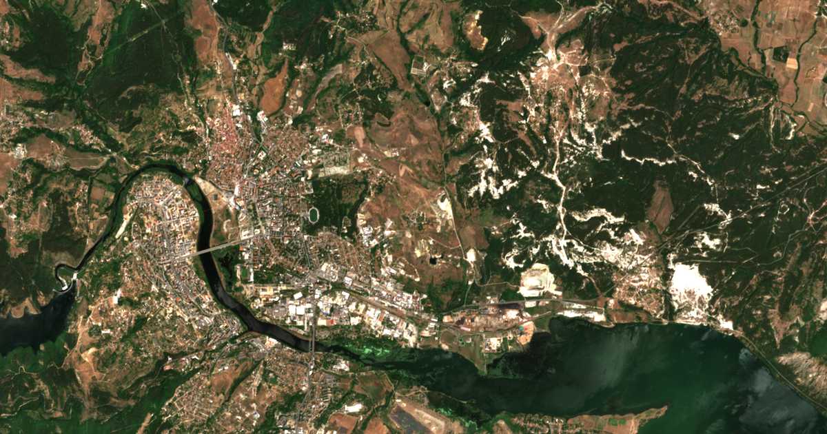 Mapa por satélite de Propast