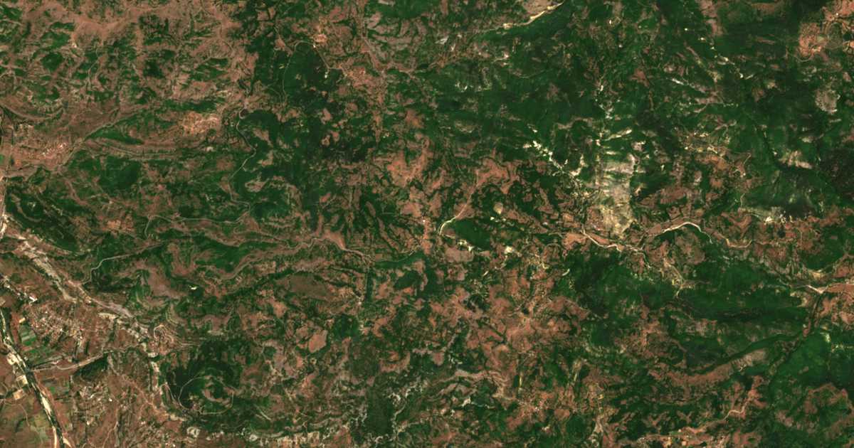 Mapa por satélite de Čavka