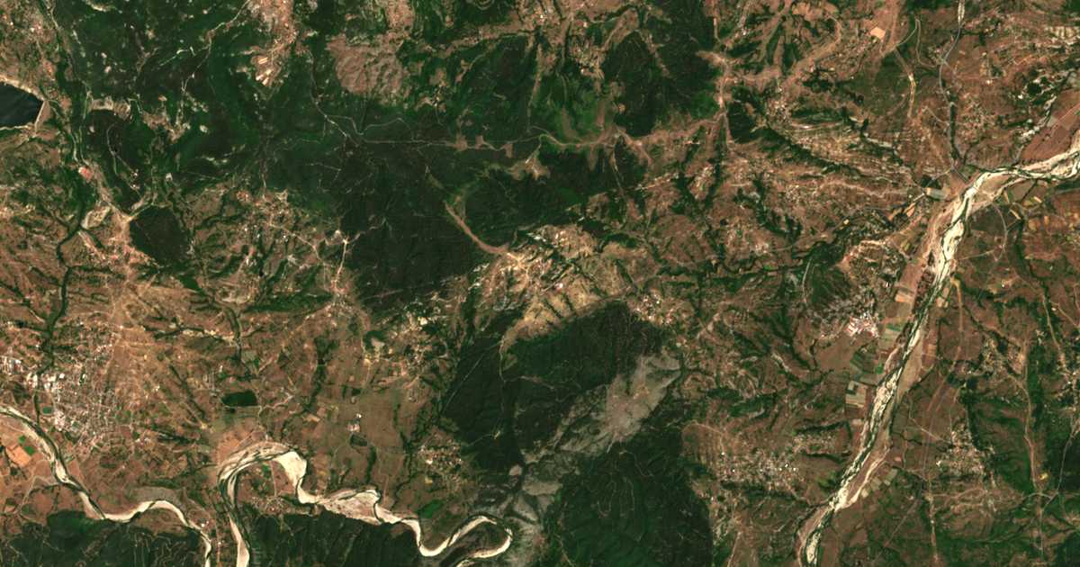 Mapa por satélite de Djulica