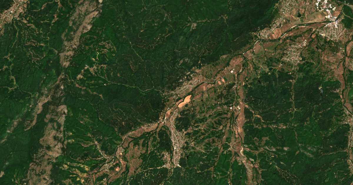 Mapa por satélite de Džerovo