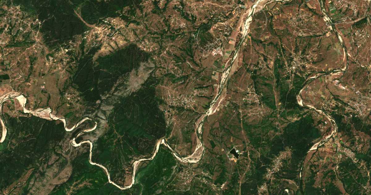 Mapa por satélite de Fotinovo
