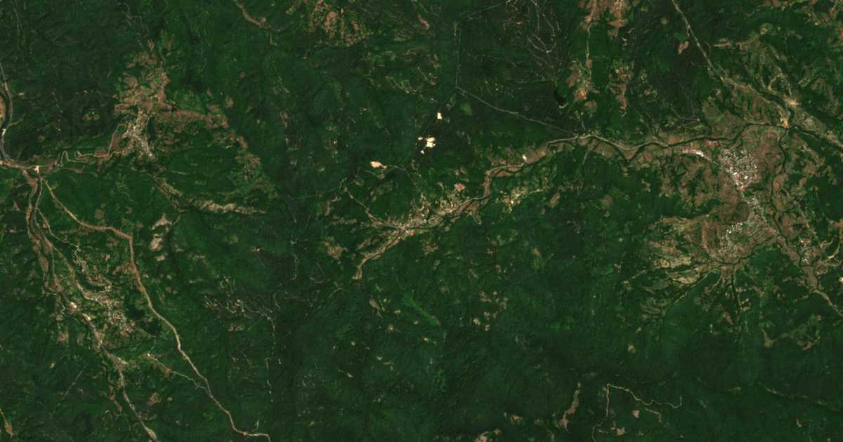 Mapa por satélite de Strižba