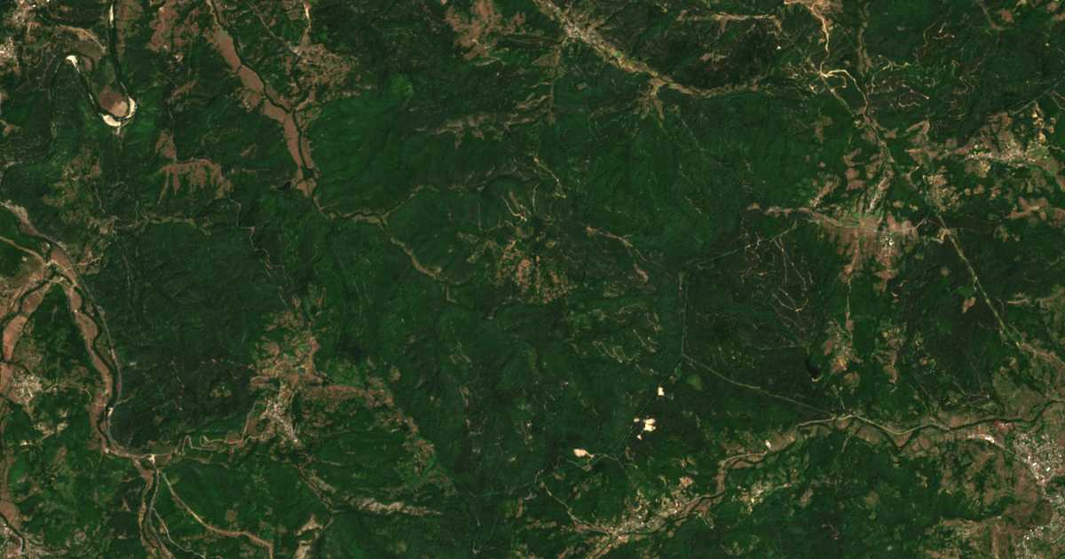 Mapa por satélite de Carino