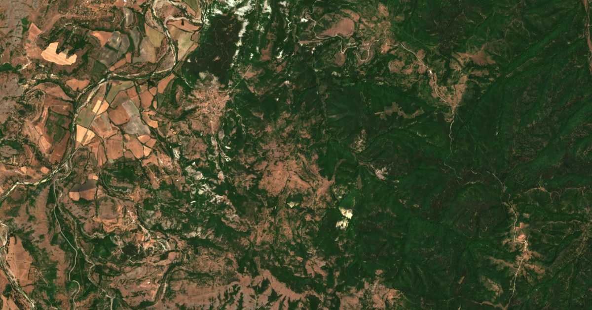 Mapa por satélite de Sladkodum