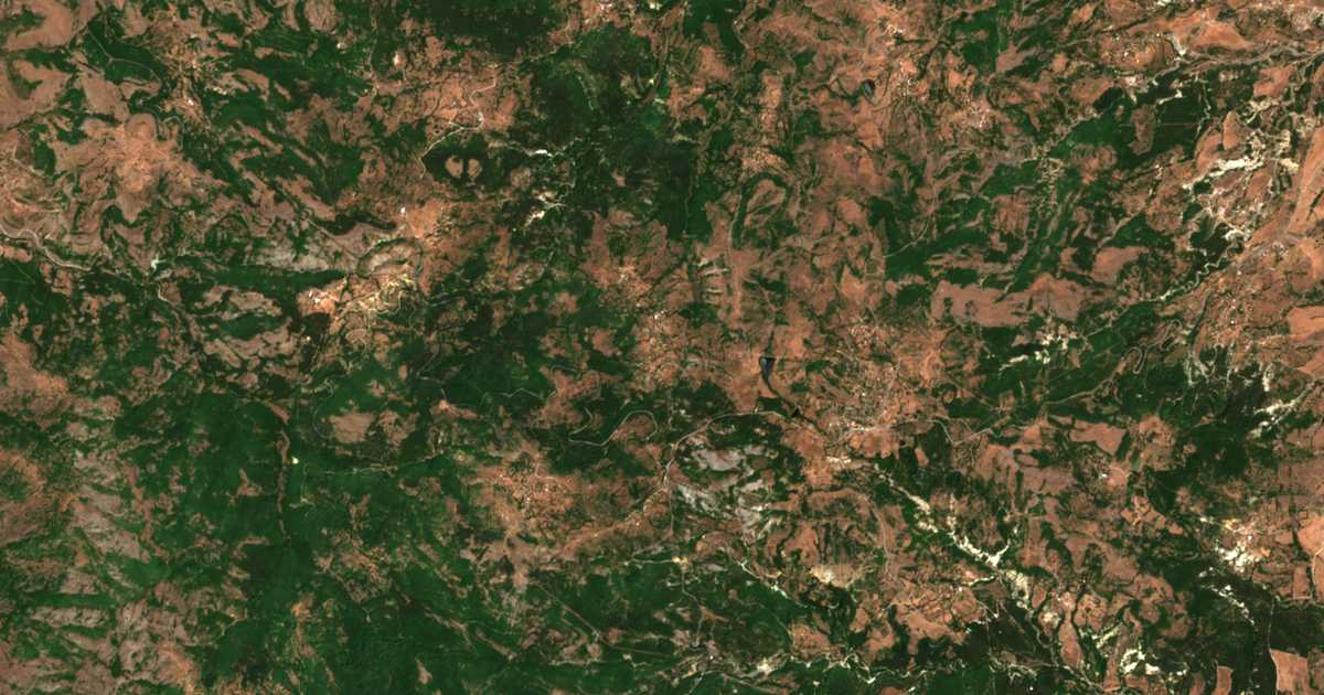 Mapa por satélite de Austa
