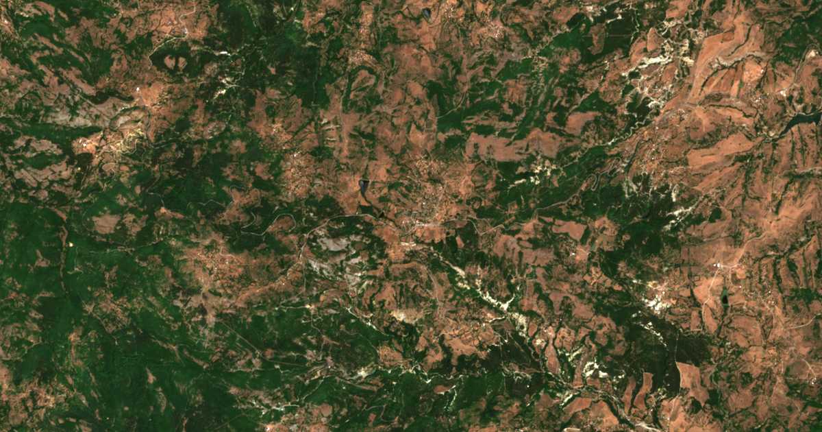 Mapa por satélite de Zvezdel