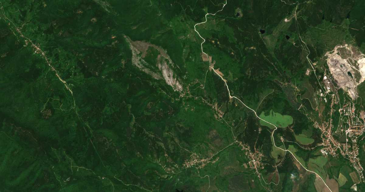 Mapa por satélite de Golema Fuča
