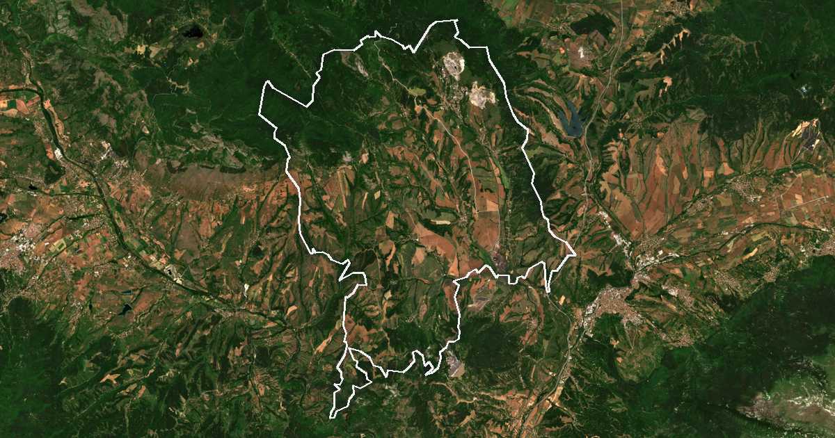 Imagen de satélite con el límite trazado: Bóbov Dol