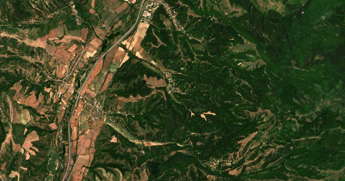 Mapa por satélite de Krajni dol