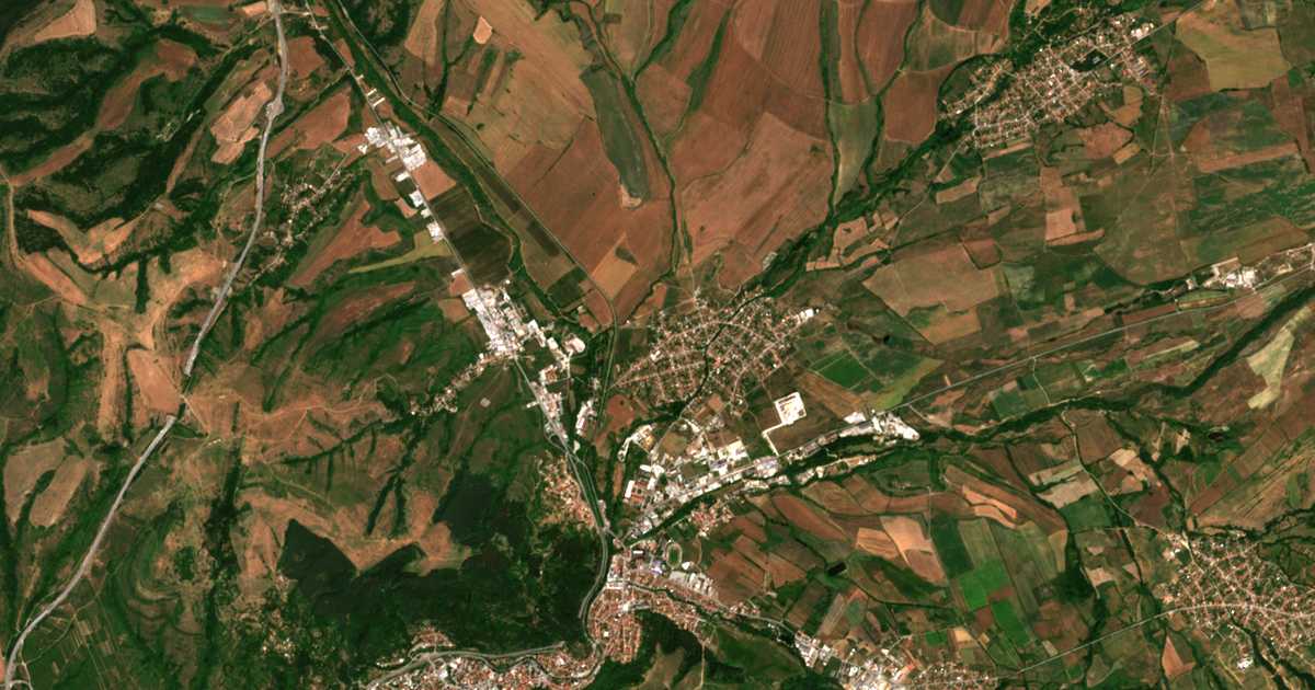 Mapa por satélite de Jahinovo