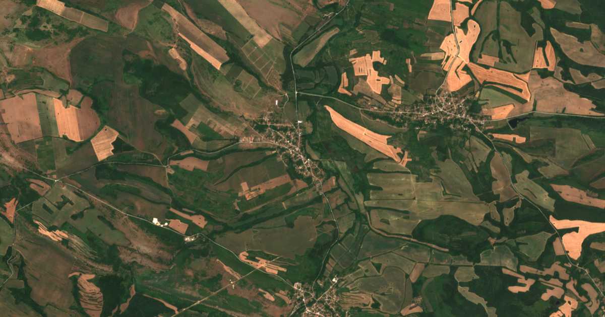 Mapa por satélite de Petrevene