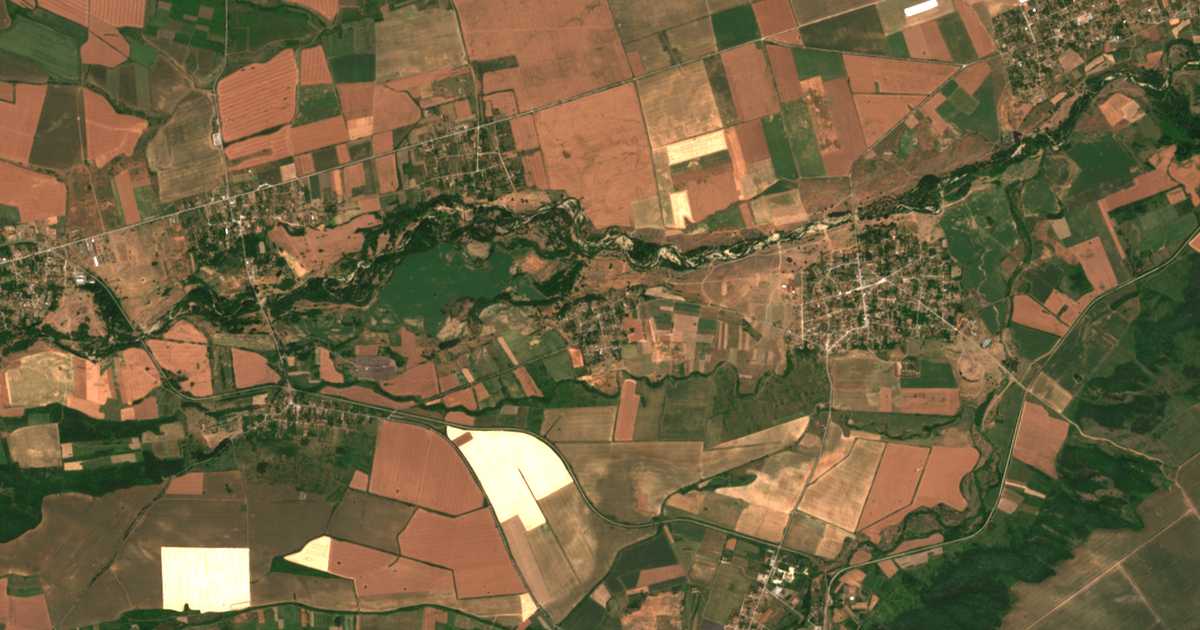 Mapa por satélite de Knjaževa Mahala