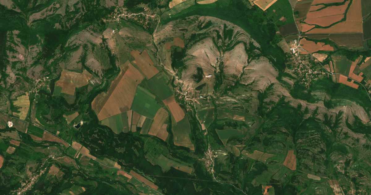 Mapa por satélite de Čemiš