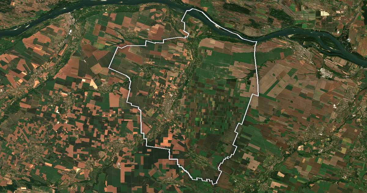 Imagen de satélite con el límite trazado: Válchedram