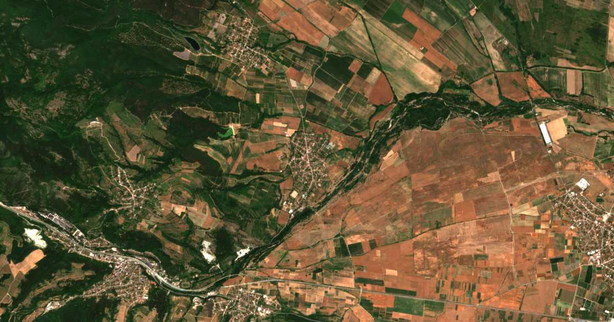 Mapa por satélite de Menenkjovo