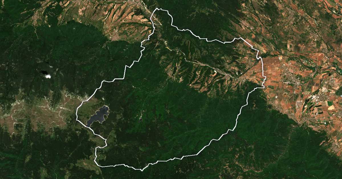 Imagen de satélite con el límite trazado: Belovo