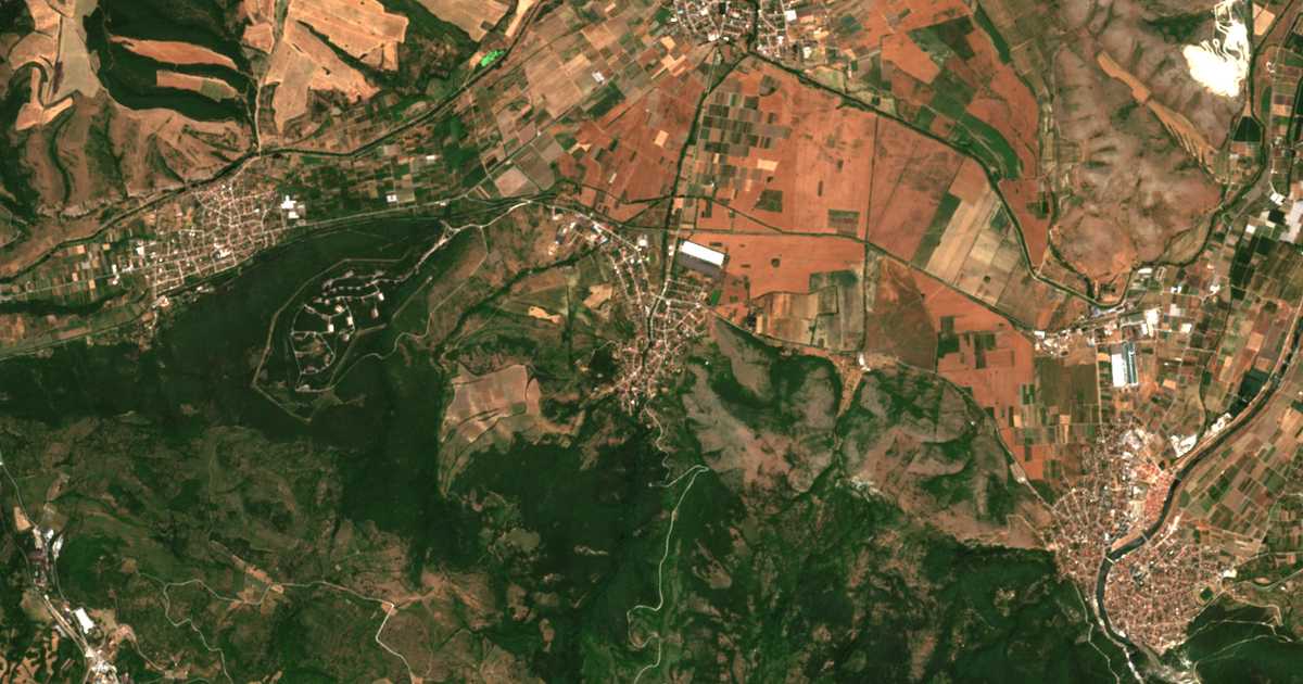 Mapa por satélite de Kozarsko