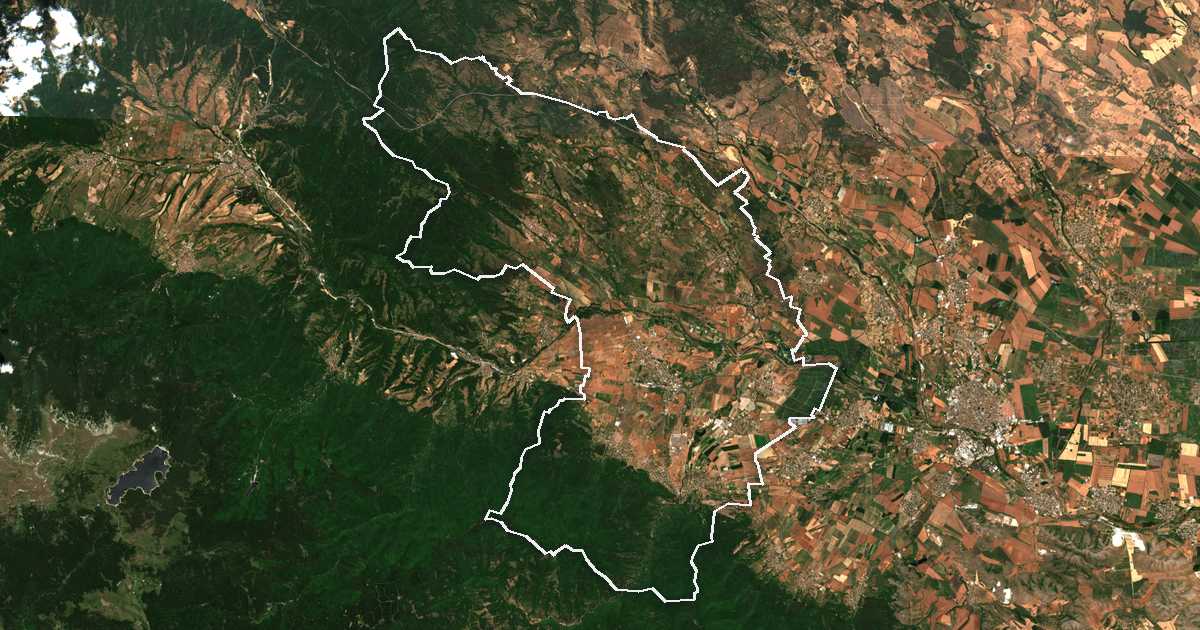 Imagen de satélite con el límite trazado: Septemvri