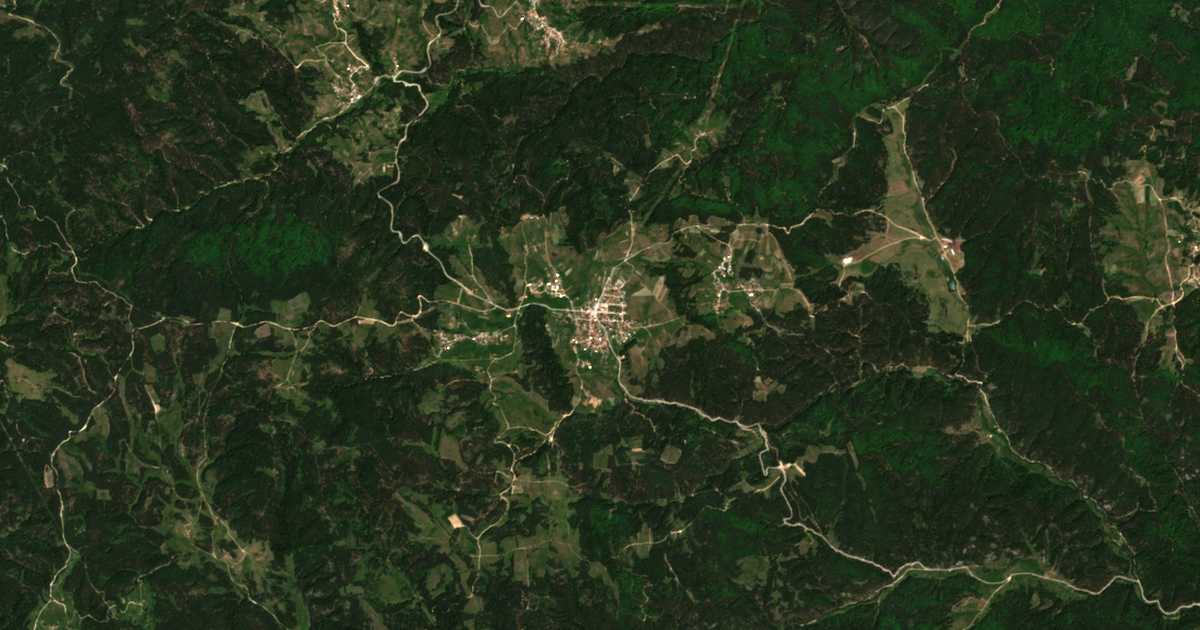 Mapa por satélite de Krǎstava
