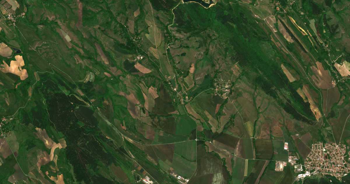 Mapa por satélite de Gǎrlo