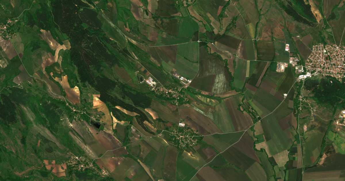 Mapa por satélite de Konska