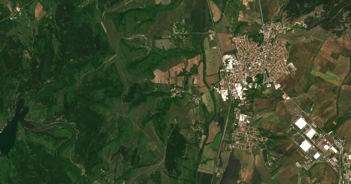 Mapa por satélite de Bornarevo