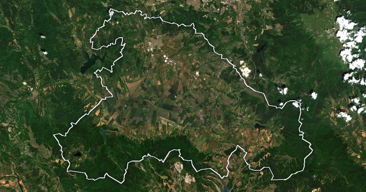 Imagen de satélite con el límite trazado: Radomir