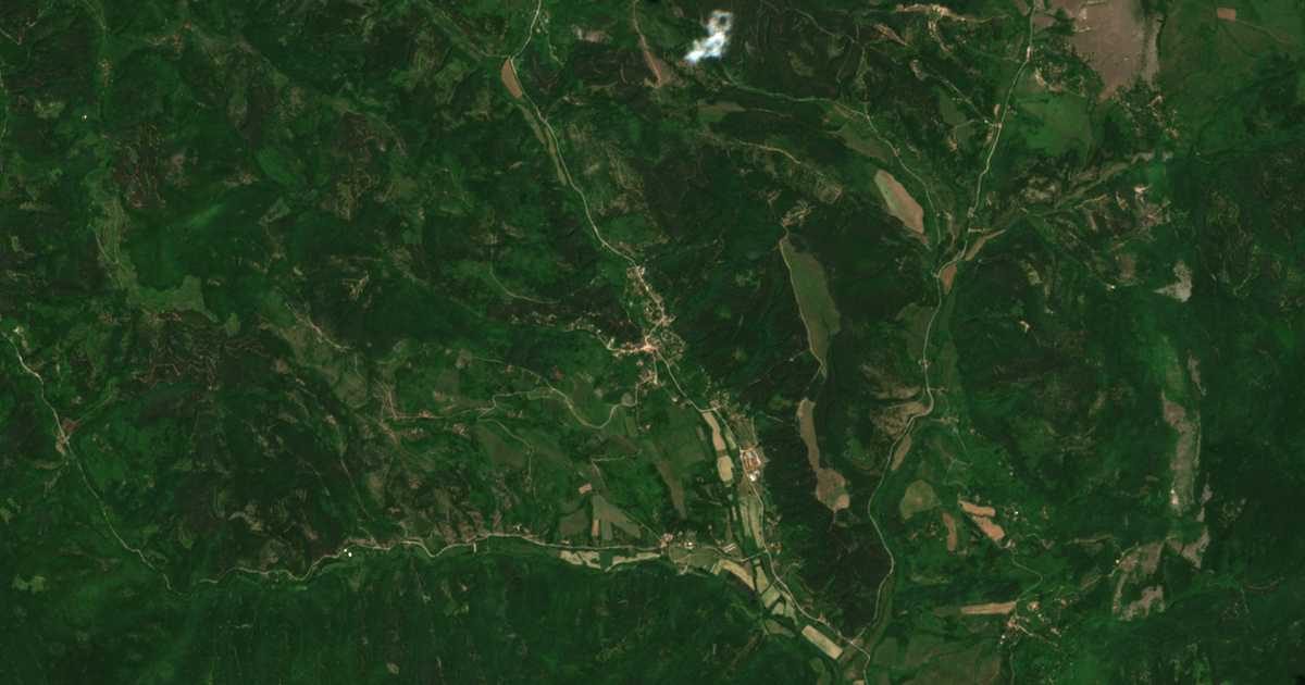 Mapa por satélite de Divlja