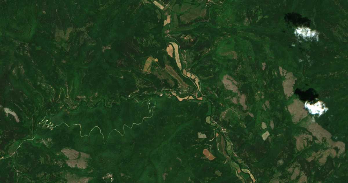 Mapa por satélite de Kalotinci